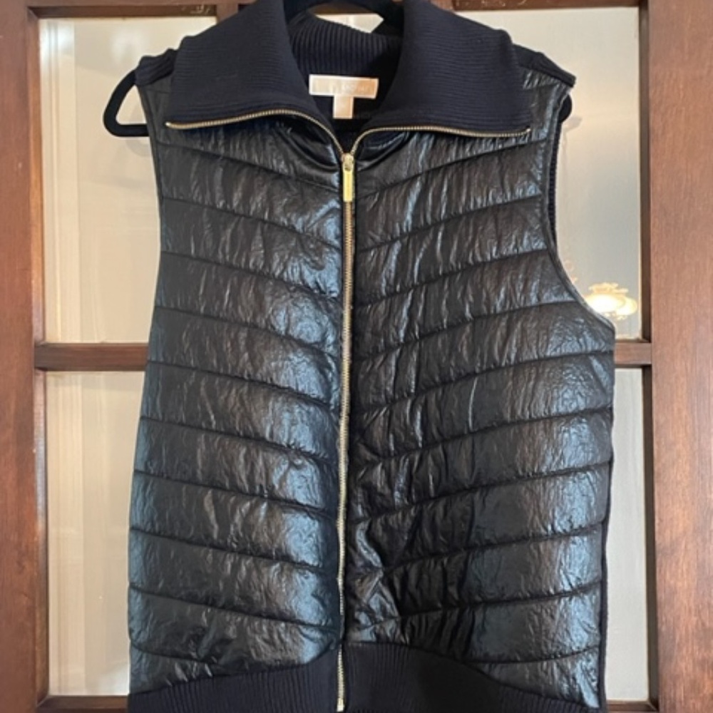 Michael Kors Black Puffer Vest, Size XL